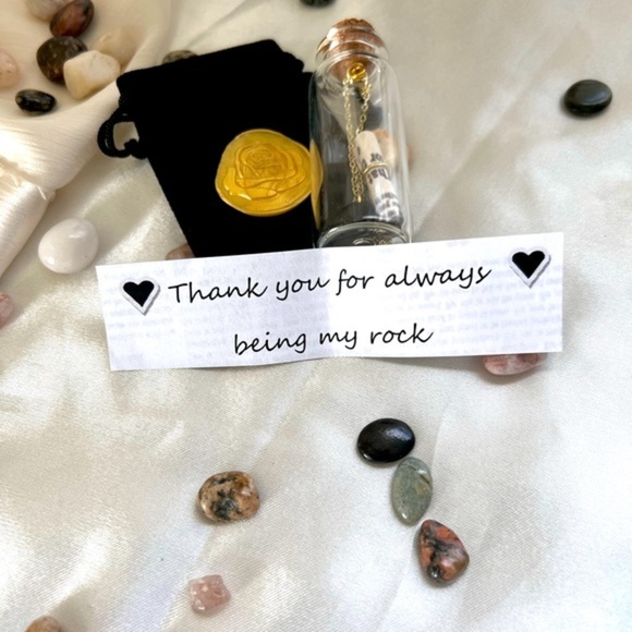 16” Natural Stone Necklace - Real 18K Gold Plated - Picture 3 of 3